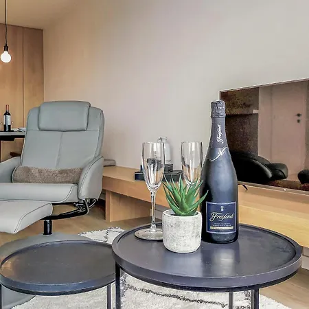In With Wifi&2 Bedrooms *